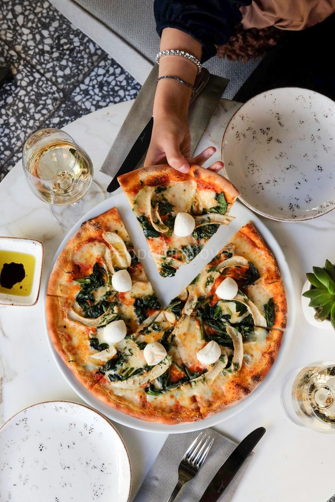 Hero Pizza